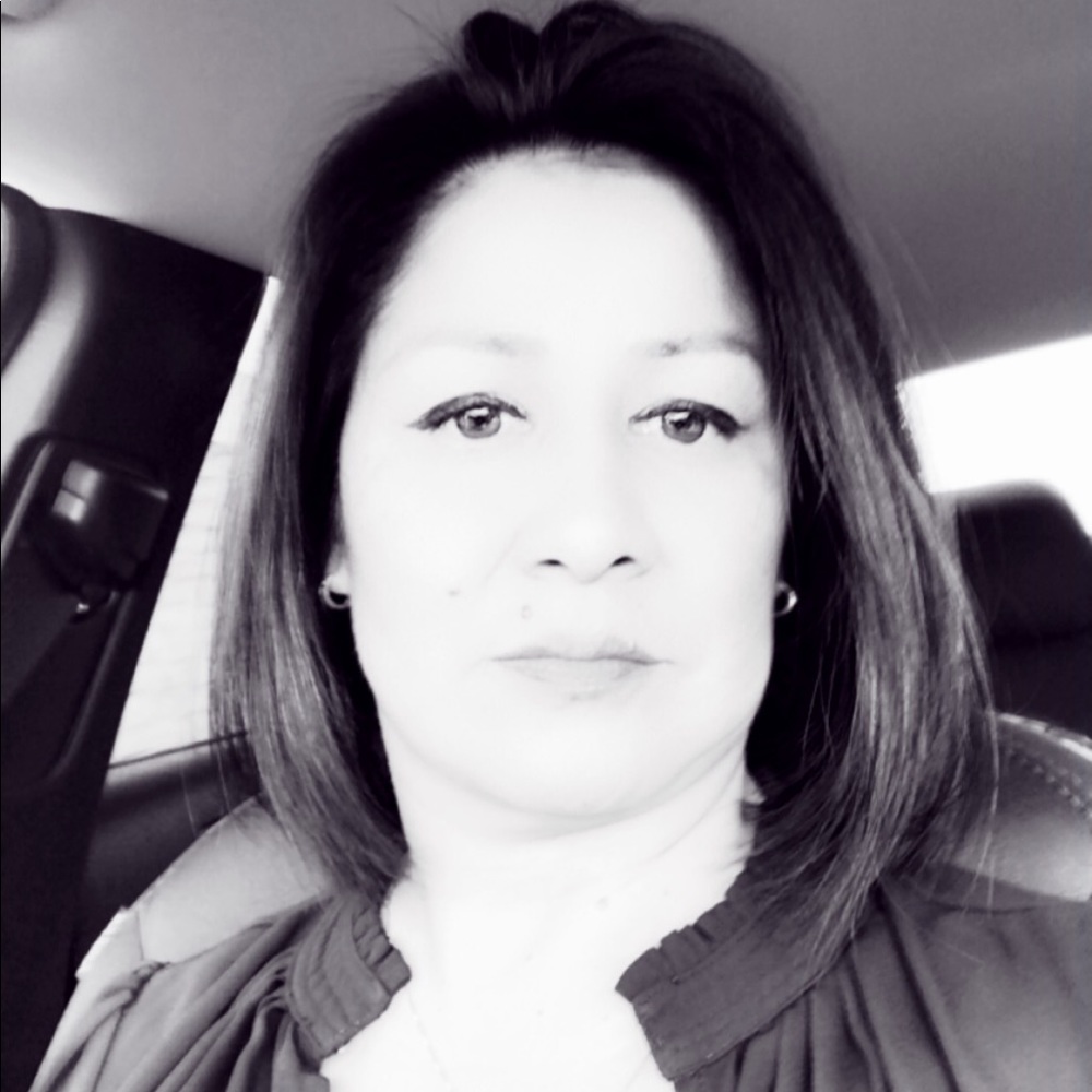 Meet your Posher, Liz